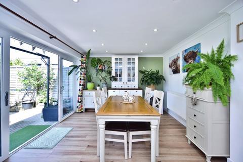 3 bedroom semi-detached house for sale, The Landway, Bearsted, Maidstone, Kent, ME14