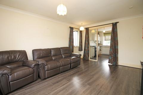 2 bedroom apartment for sale, Elsinore Close,  Fleetwood, FY7