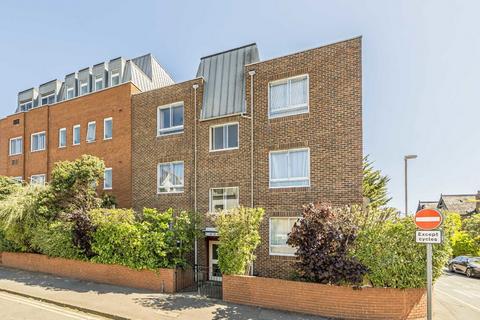Albert Road, Kingston Upon Thames KT1