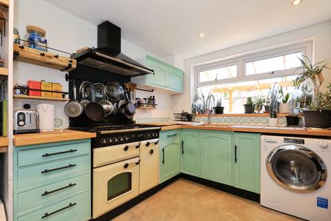 2 bedroom terraced house for sale, Hurcott Road, Kidderminster, Worcestershire, DY10