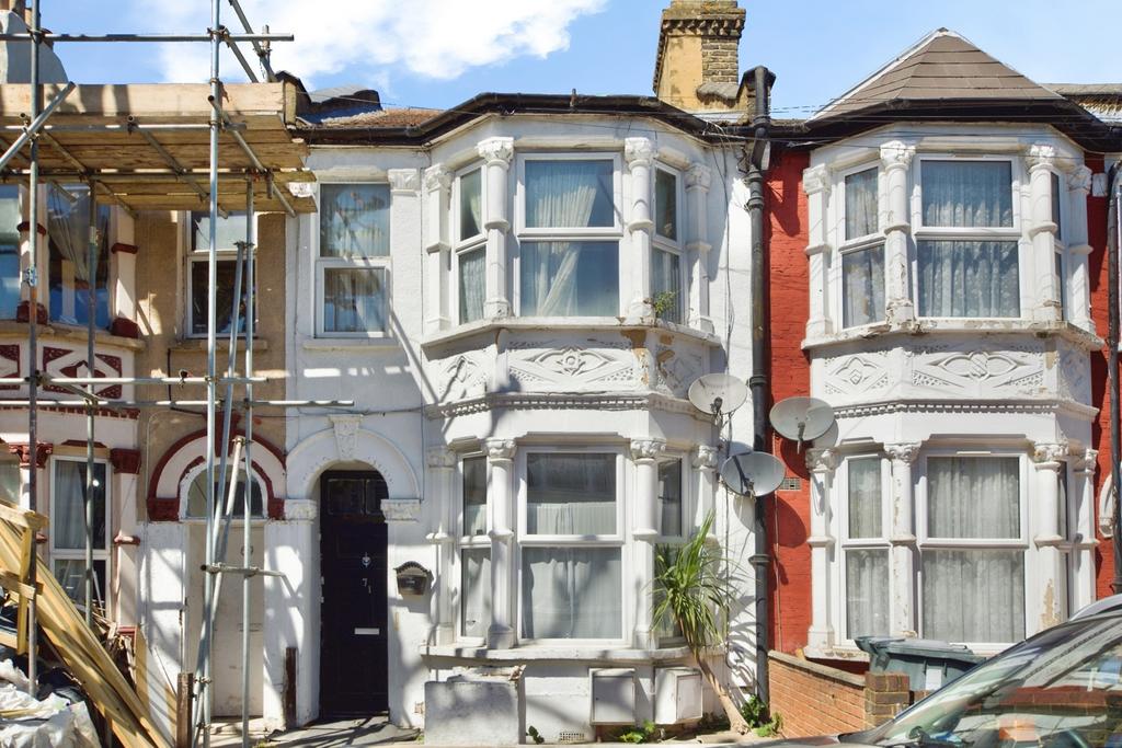 1 bedroom flat for sale
