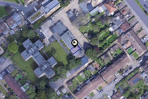 undefined, Romford Road, Chigwell, IG7