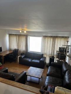 undefined, Romford Road, Chigwell, IG7