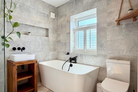 3 bedroom semi-detached house to rent, Druslyn Road, West Cross, SA3