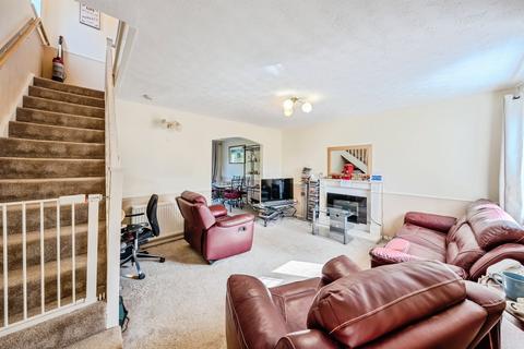 3 bedroom detached house for sale, Meadow Rise, Undy, Caldicot