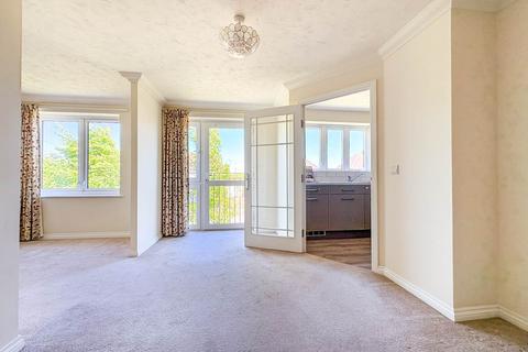 2 bedroom retirement property for sale, Stocks Lane, East Wittering, West Sussex, PO20