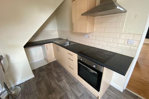 Studio to rent, Station Road, ILKESTON, DE7