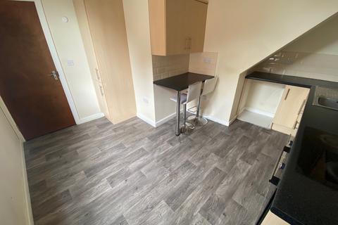 Studio to rent, Station Road, ILKESTON, DE7