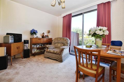 undefined, Anlaby Road, Hull