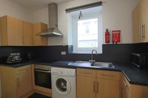 3 bedroom flat to rent, Perth Road, West End, Dundee, DD1
