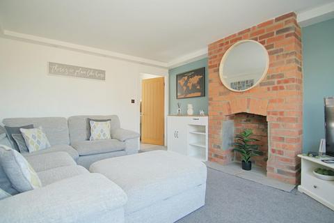 3 bedroom townhouse for sale, Harley Court, Bramley / Pudsey border, Leeds, LS13 4QJ