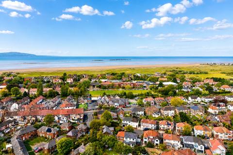 2 bedroom apartment for sale, Lang Lane, West Kirby, Wirral, Merseyside, CH48