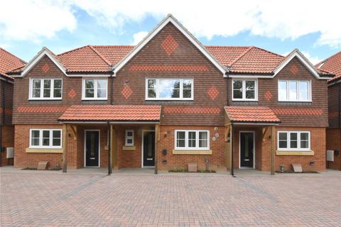 4 bedroom townhouse for sale, Westfield Road, Woking, GU22