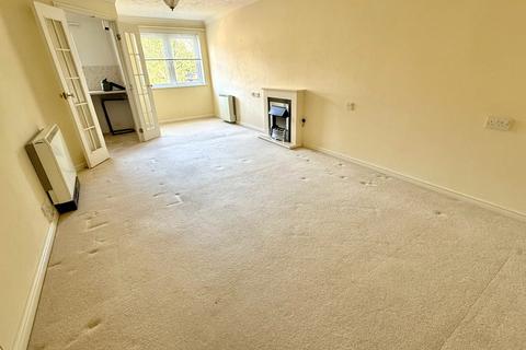 1 bedroom retirement property for sale, Station Road, West Moors, Ferndown, BH22