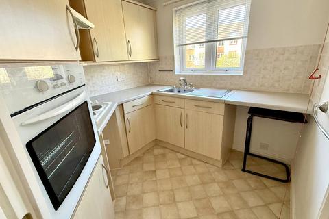 1 bedroom retirement property for sale, Station Road, West Moors, Ferndown, BH22