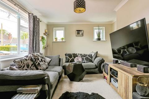 2 bedroom bungalow for sale, Carters Avenue, POOLE, Dorset, BH15