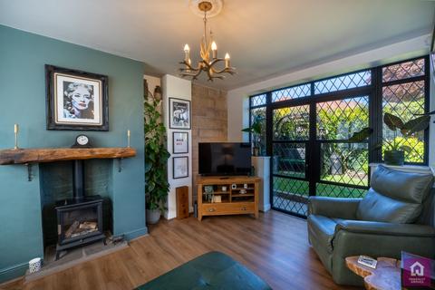 3 bedroom detached house for sale, Ashton Lane, Sale, Greater Manchester, M33