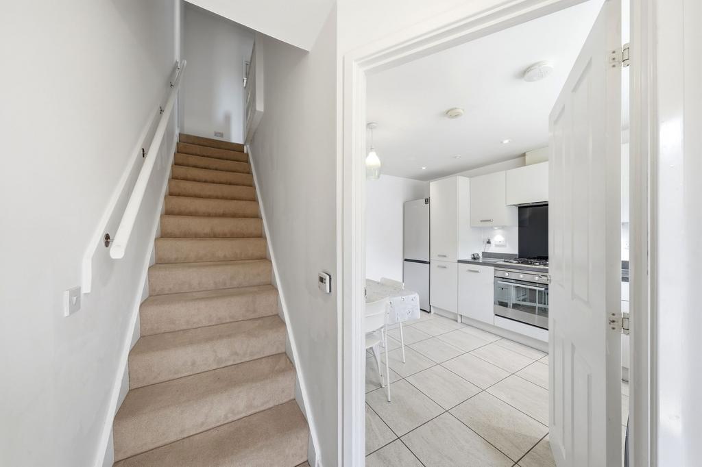 House in Cambridge, Chesterton - More