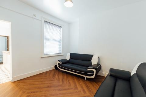 1 bedroom in a house share to rent, Lambert Street, Hull HU5