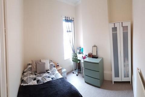 4 bedroom house to rent, Princes Road, Hull HU5