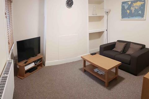 3 bedroom house to rent, Worthing Street, Hull HU5