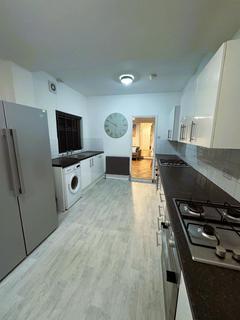 1 bedroom in a house share to rent, Cranbrook Avenue, Hull HU6