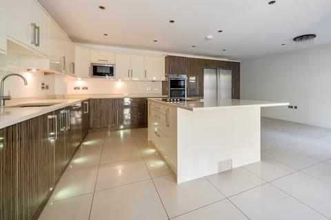 undefined, Slades Hill, Enfield