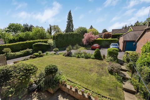 3 bedroom duplex for sale, Peppard Road, Sonning Common, Reading