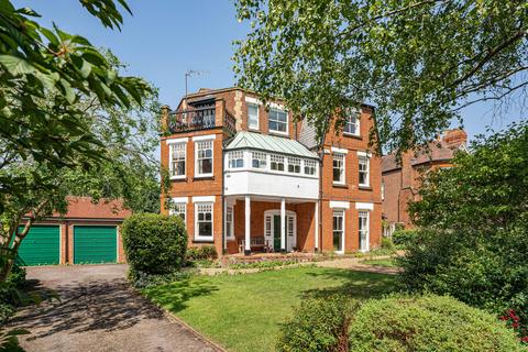 6 bedroom detached house for sale, Park Crescent, Abingdon, OX14