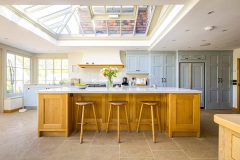 4 bedroom detached house for sale, Knightons Lane, Dunsfold, Godalming, Surrey, GU8