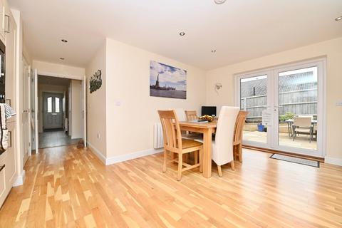 3 bedroom detached bungalow for sale, Royal Walk, Ryde