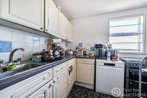 undefined, Staines Road West, Sunbury-on-Thames, Surrey, TW16