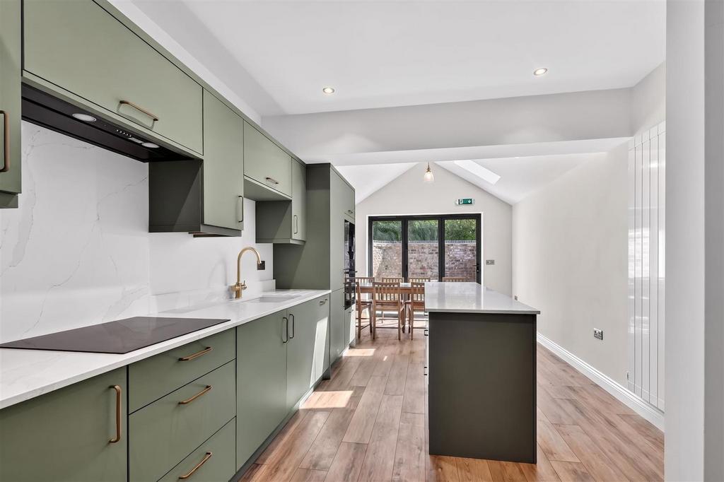 House in York, Scarcroft, Bishophill - View 2