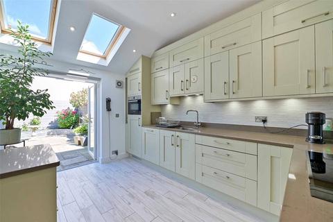 3 bedroom end of terrace house for sale, St. Leonards Avenue, Windsor, Berkshire, SL4