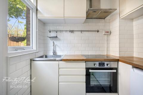2 bedroom maisonette for sale, Eastcombe Avenue, Charlton