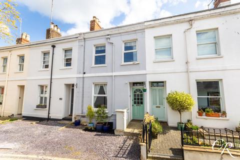 Terraced house - St. Lukes Place, Cheltenham GL53