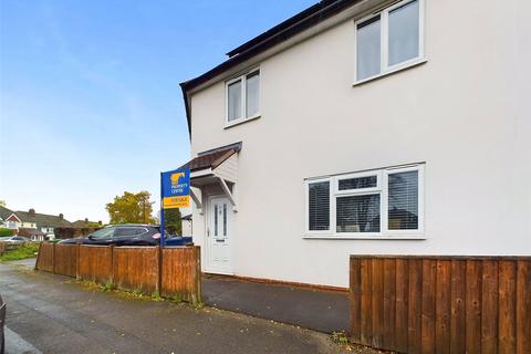 3 bedroom end of terrace house for sale, Ermin Park, Brockworth, Gloucester, Gloucestershire, GL3