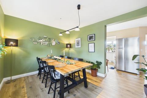 3 bedroom end of terrace house for sale, Ermin Park, Brockworth, Gloucester, Gloucestershire, GL3