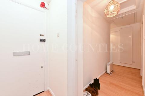 undefined, Wyllyotts Close, Potters Bar, EN6