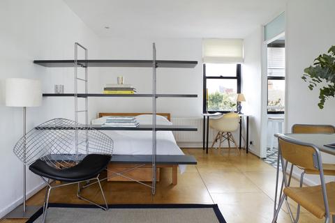 Studio for sale, Rampayne Street, London, SW1V