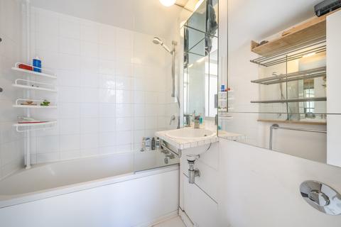 Studio for sale, Rampayne Street, London, SW1V
