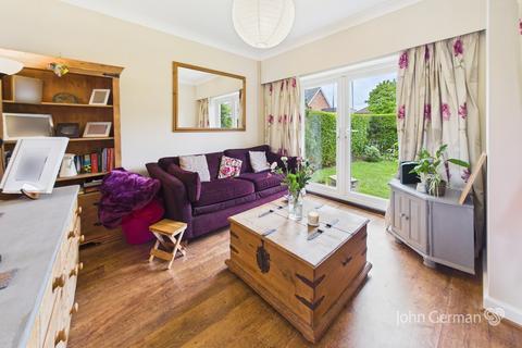5 bedroom detached house for sale, Mountfields Drive, Loughborough
