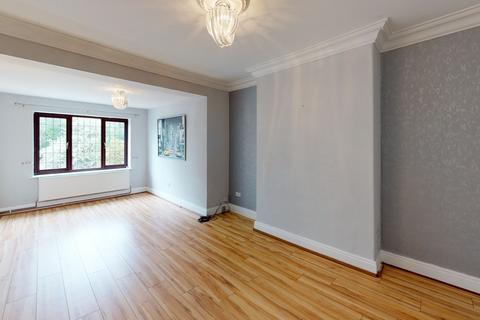 4 bedroom semi-detached house for sale, Ashfield Drive, Bradford BD9