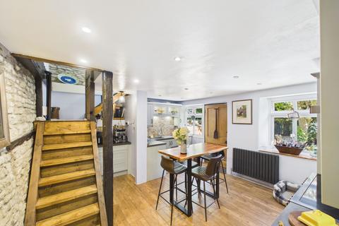 3 bedroom cottage for sale, Little Street, Rushden, NN10