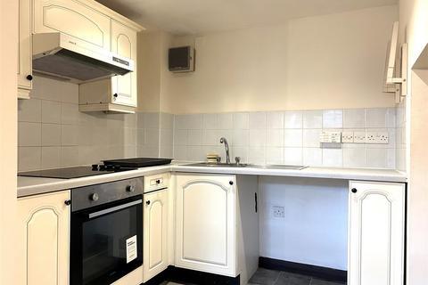 undefined, Magpie Mews, Devizes