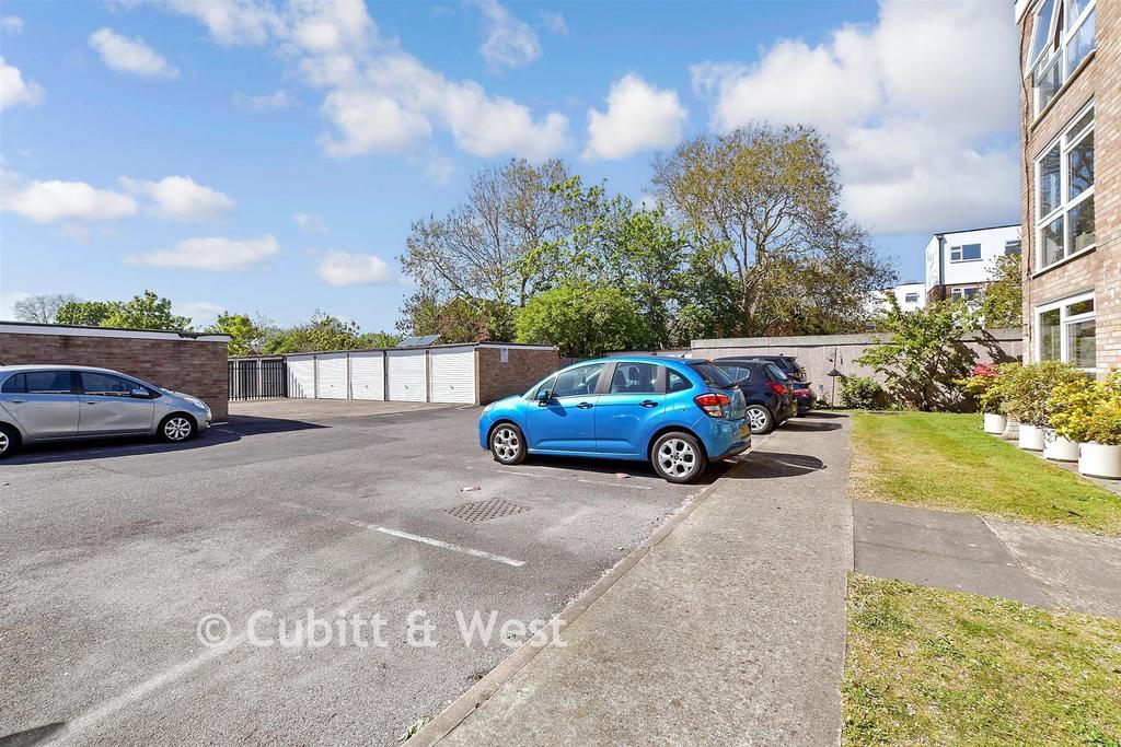 Driveway/Parking