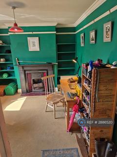 3 bedroom semi-detached house to rent, Junction Road, Andover, SP10