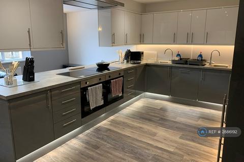 1 bedroom in a house share to rent, Queen St, Stourbridge, DY8