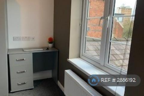 1 bedroom in a house share to rent, Queen St, Stourbridge, DY8
