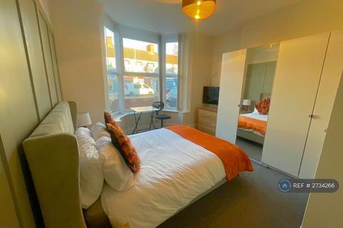 1 bedroom in a house share to rent, Grimsby Road, Cleethorpes, DN35